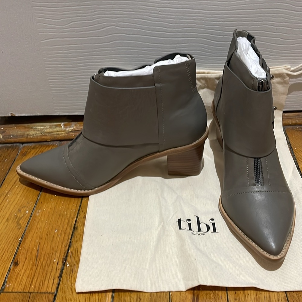 NWOT Tibi leather ankle boot - Picture 5 of 17